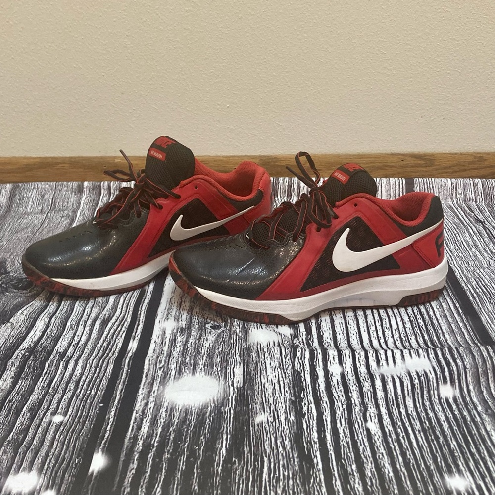 Men’s Nike Air Mavin Low Cut Shoes - Gem